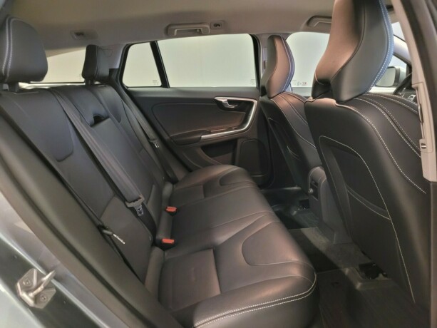 volvo-v60-elektrisitetdiesel-2016-big-16