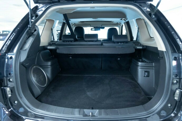mitsubishi-outlander-elektrisitetbensin-2016-big-7