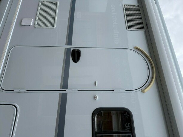 dethleffs-i7150-queensbed-senkeseng-fremme-alde-ac-i-bodel-skinn-stort-kj248leskap-stekeovn-diesel-2012-big-90