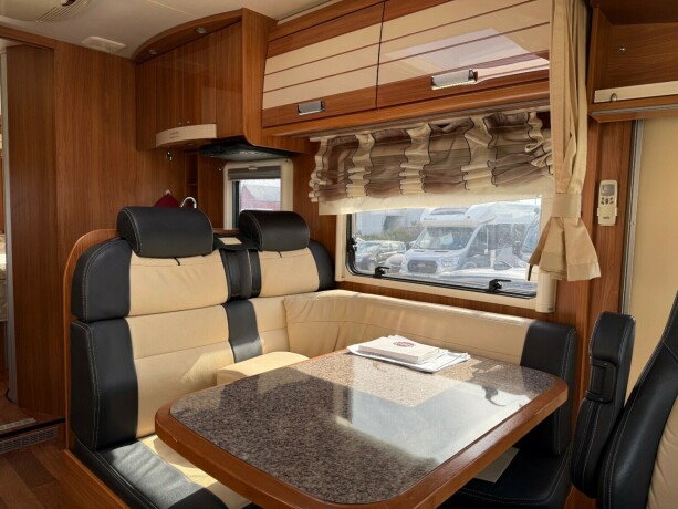 dethleffs-i7150-queensbed-senkeseng-fremme-alde-ac-i-bodel-skinn-stort-kj248leskap-stekeovn-diesel-2012-big-12