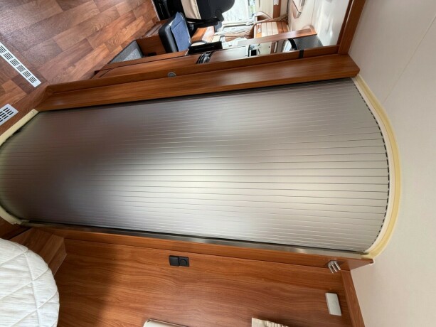 dethleffs-i7150-queensbed-senkeseng-fremme-alde-ac-i-bodel-skinn-stort-kj248leskap-stekeovn-diesel-2012-big-60