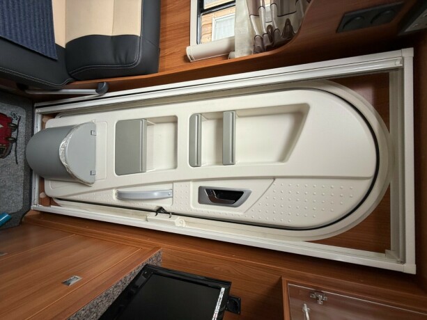 dethleffs-i7150-queensbed-senkeseng-fremme-alde-ac-i-bodel-skinn-stort-kj248leskap-stekeovn-diesel-2012-big-81