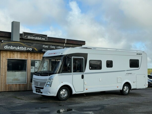 dethleffs-i7150-queensbed-senkeseng-fremme-alde-ac-i-bodel-skinn-stort-kj248leskap-stekeovn-diesel-2012-big-1