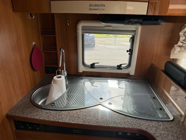dethleffs-i7150-queensbed-senkeseng-fremme-alde-ac-i-bodel-skinn-stort-kj248leskap-stekeovn-diesel-2012-big-32