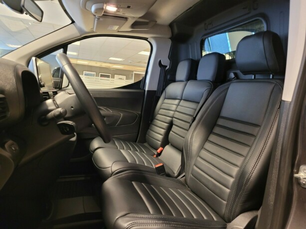 toyota-proace-city-elektrisitet-2022-big-32