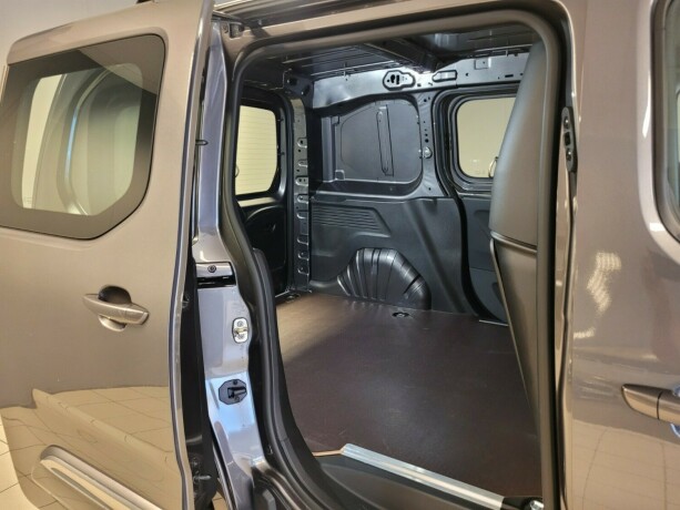 toyota-proace-city-elektrisitet-2022-big-19