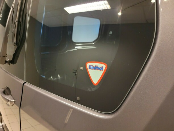 toyota-proace-city-elektrisitet-2022-big-6