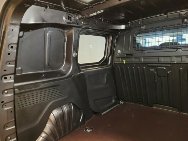 toyota-proace-city-elektrisitet-2022-big-25