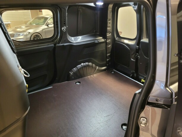 toyota-proace-city-elektrisitet-2022-big-30