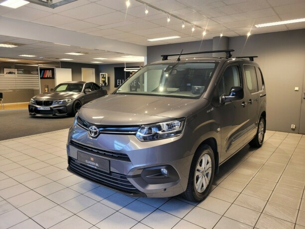 toyota-proace-city-elektrisitet-2022-big-9