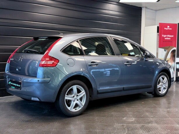 citroen-c4-bensin-2007-big-8