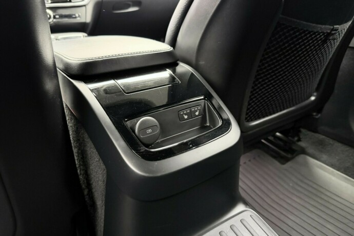 volvo-v90-elektrisitetbensin-2023-big-27