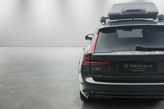 volvo-v90-elektrisitetbensin-2023-big-7