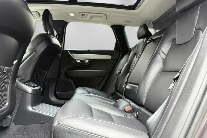 volvo-v90-elektrisitetbensin-2023-big-26