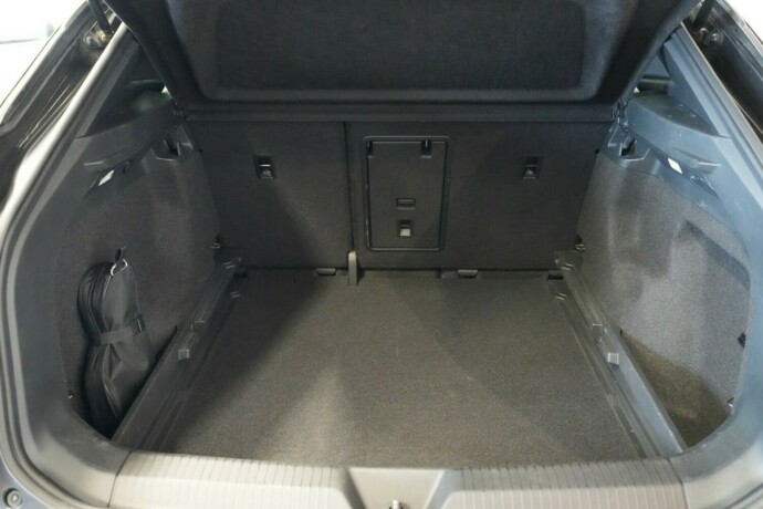 volkswagen-id4-gtx-elektrisitet-2022-big-26