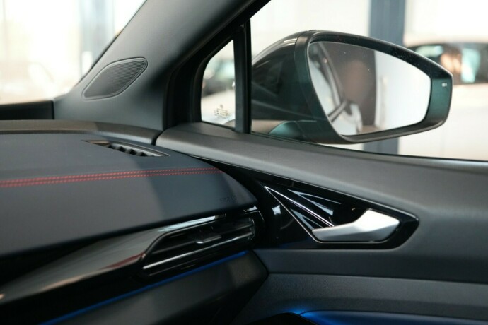 volkswagen-id4-gtx-elektrisitet-2022-big-17
