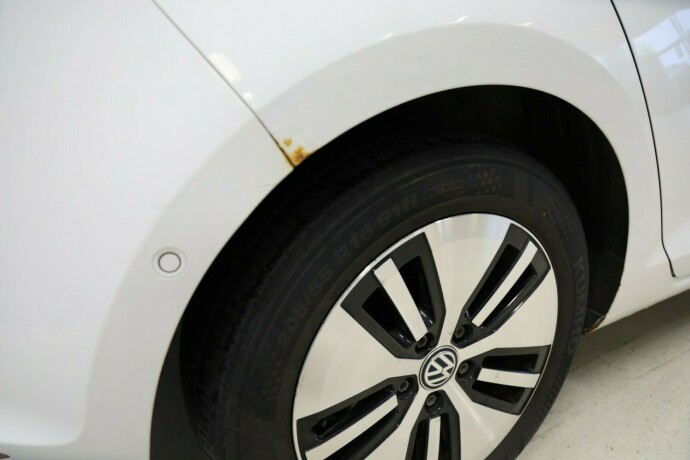 volkswagen-golf-elektrisitet-2014-big-21