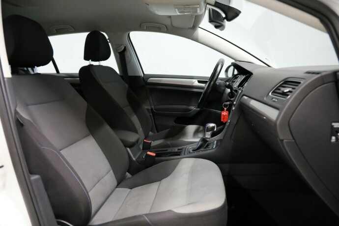 volkswagen-golf-elektrisitet-2014-big-9