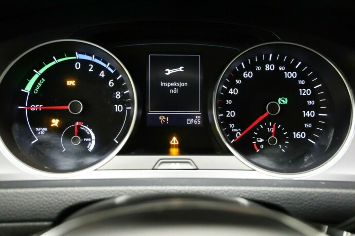 volkswagen-golf-elektrisitet-2014-big-17