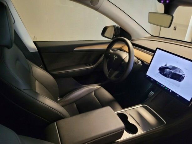 tesla-model-y-elektrisitet-2022-big-12
