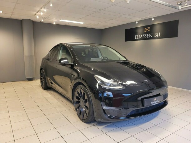tesla-model-y-elektrisitet-2022-big-8