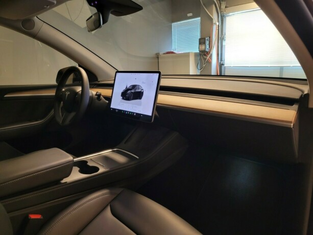 tesla-model-y-elektrisitet-2022-big-11