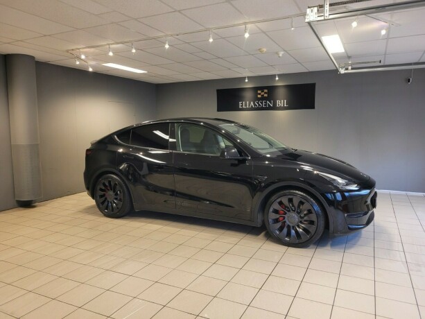 tesla-model-y-elektrisitet-2022-big-2