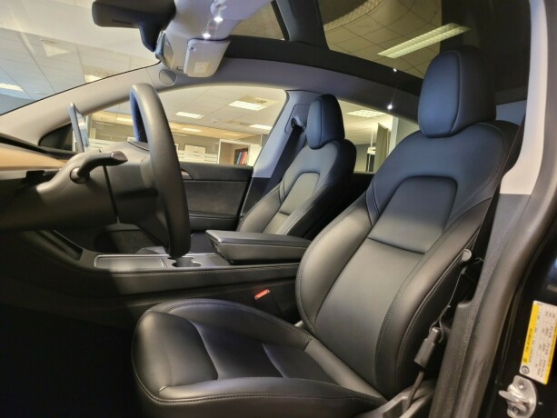 tesla-model-y-elektrisitet-2022-big-18