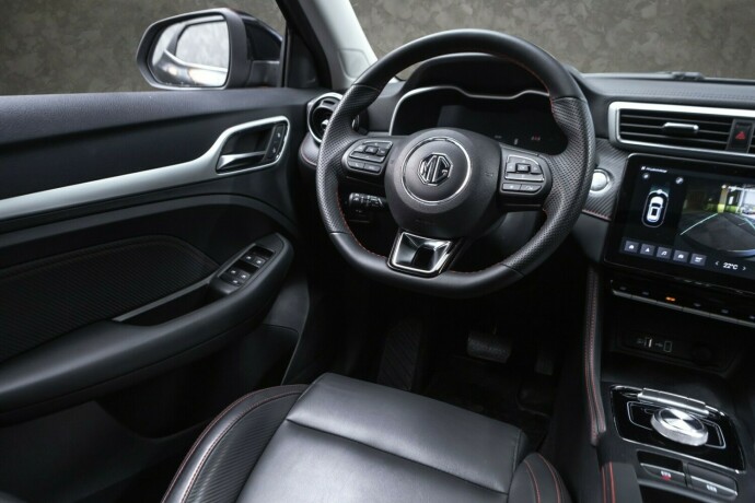 mg-zs-ev-elektrisitet-2022-big-24
