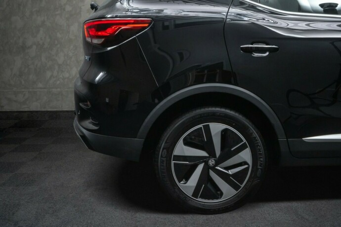 mg-zs-ev-elektrisitet-2022-big-9
