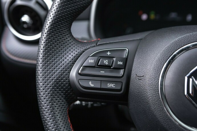 mg-zs-ev-elektrisitet-2022-big-11
