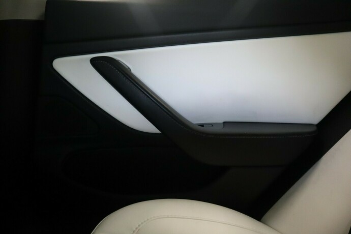 tesla-model-3-elektrisitet-2019-big-22