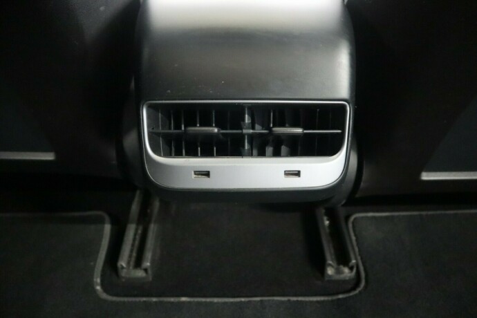 tesla-model-3-elektrisitet-2019-big-19