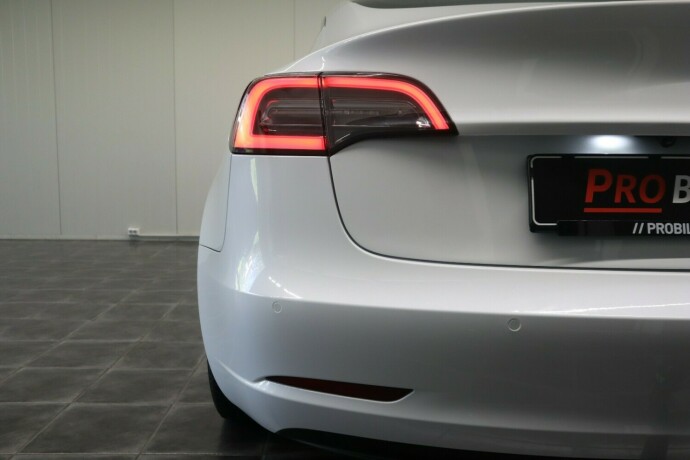 tesla-model-3-elektrisitet-2019-big-9