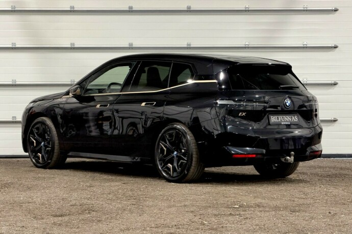 bmw-ix-elektrisitet-2023-big-3