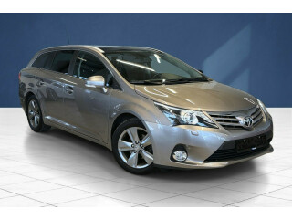 Toyota | Avensis | Bensin | 2015