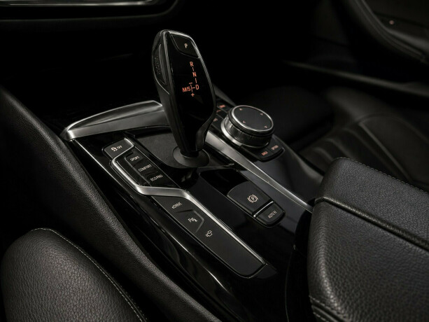 bmw-530e-elektrisitetbensin-2019-big-15