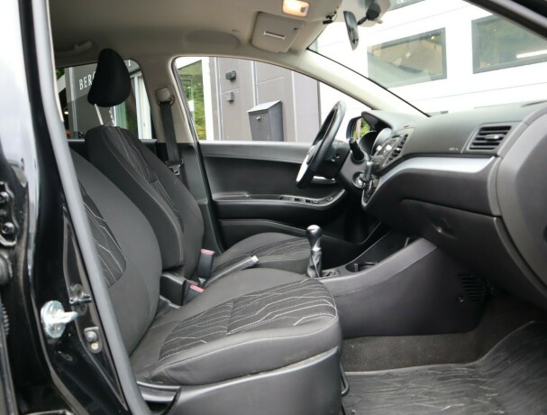 kia-picanto-bensin-2017-big-8