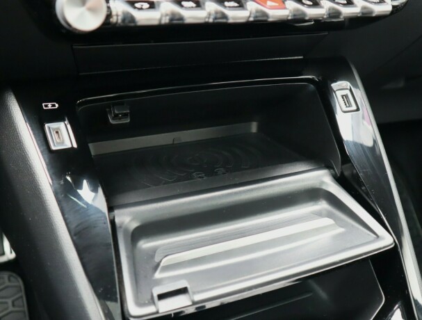 peugeot-e-208-elektrisitet-2020-big-22