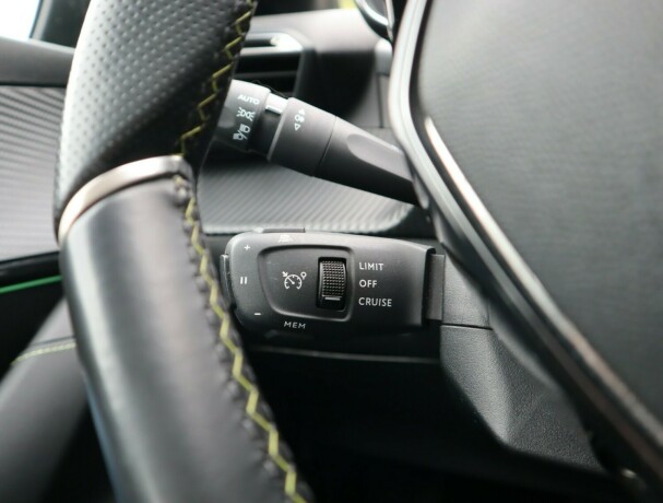 peugeot-e-208-elektrisitet-2020-big-19