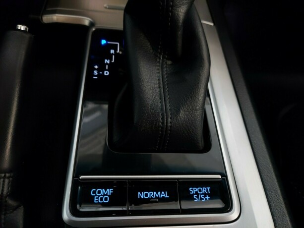 toyota-land-cruiser-diesel-2020-big-36