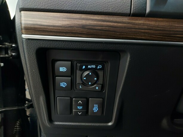 toyota-land-cruiser-diesel-2020-big-27
