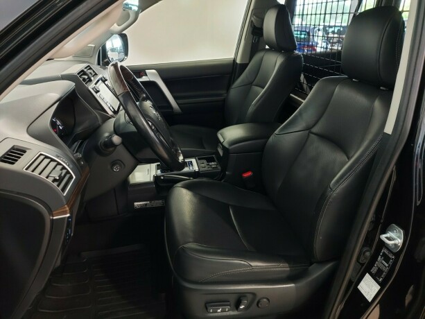 toyota-land-cruiser-diesel-2020-big-18