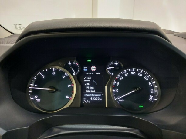 toyota-land-cruiser-diesel-2020-big-43