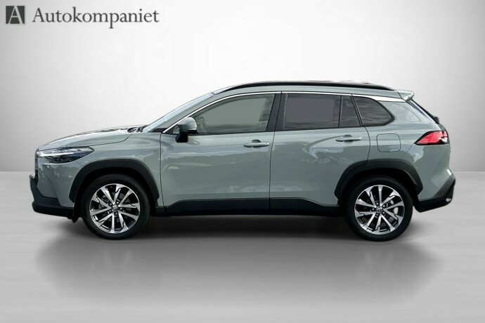 toyota-corolla-cross-elektrisitetbensin-2024-big-5