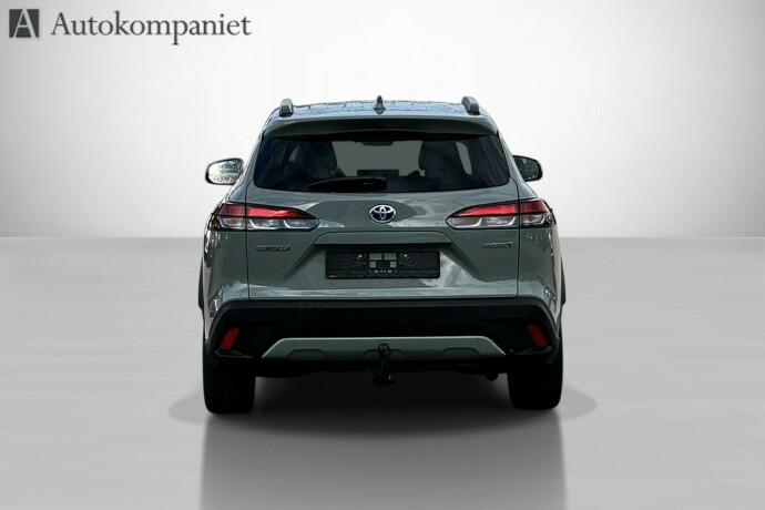 toyota-corolla-cross-elektrisitetbensin-2024-big-3