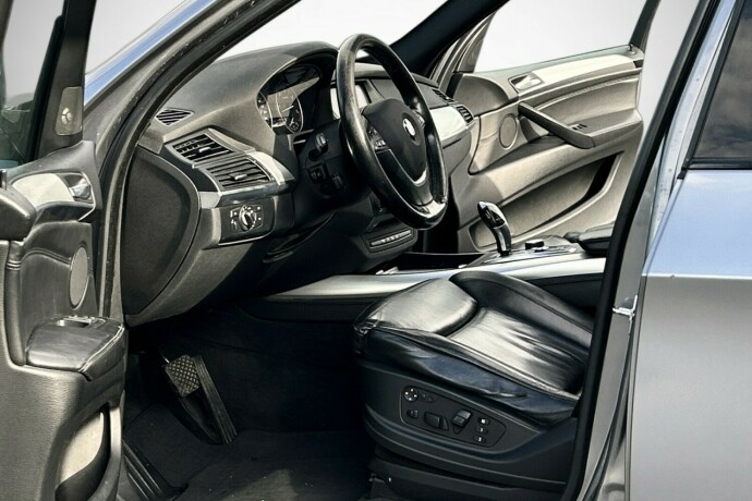 bmw-x5-diesel-2007-big-9