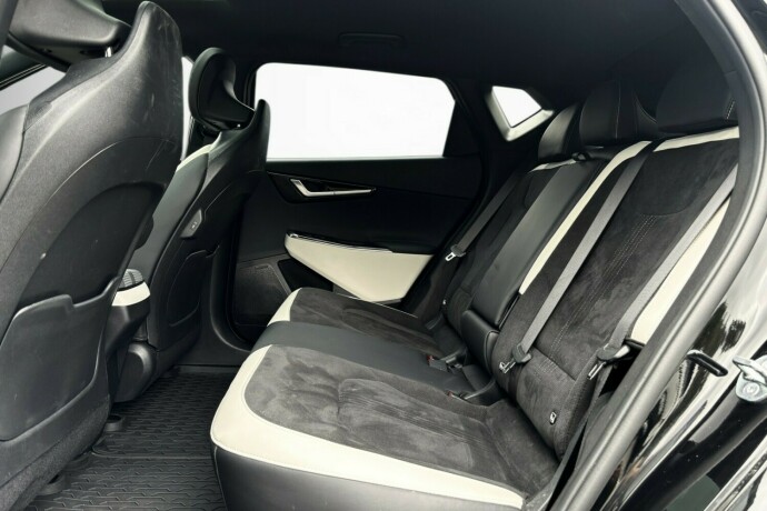 kia-ev6-elektrisitet-2023-big-33