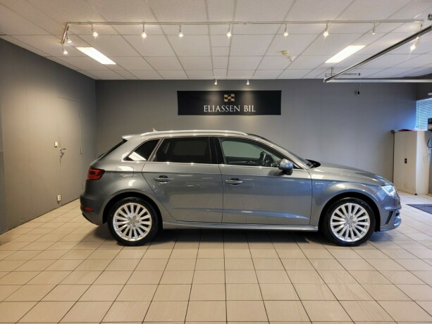audi-a3-elektrisitetbensin-2016-big-3
