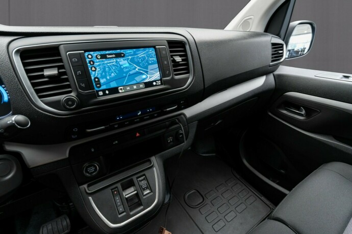 opel-vivaro-elektrisitet-2023-big-7